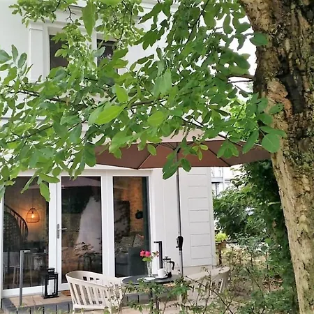 Brise Gartenhaus Brunnenstrasse App 06